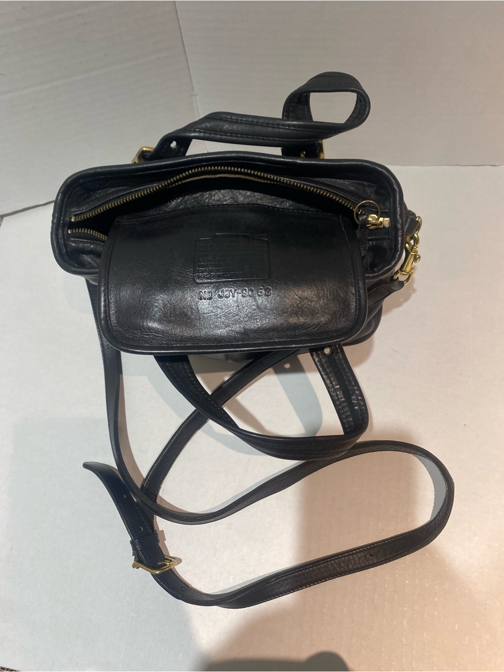 COACH 9063 Black Zip Closure Tote Shoulder Handbag Leather Vintage - Picture 12 of 15